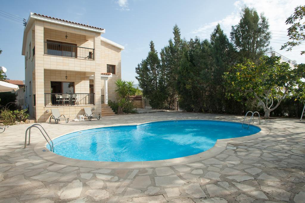 Villa Natasha Coral Bay Exterior foto